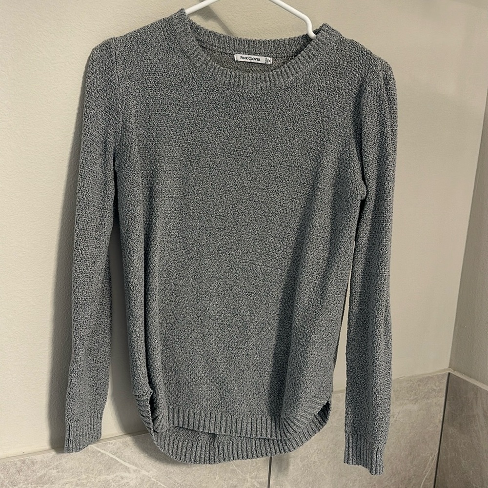 Women’s Gray Sweater